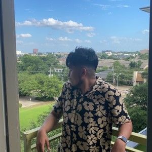 Meet your Posher, Yovani